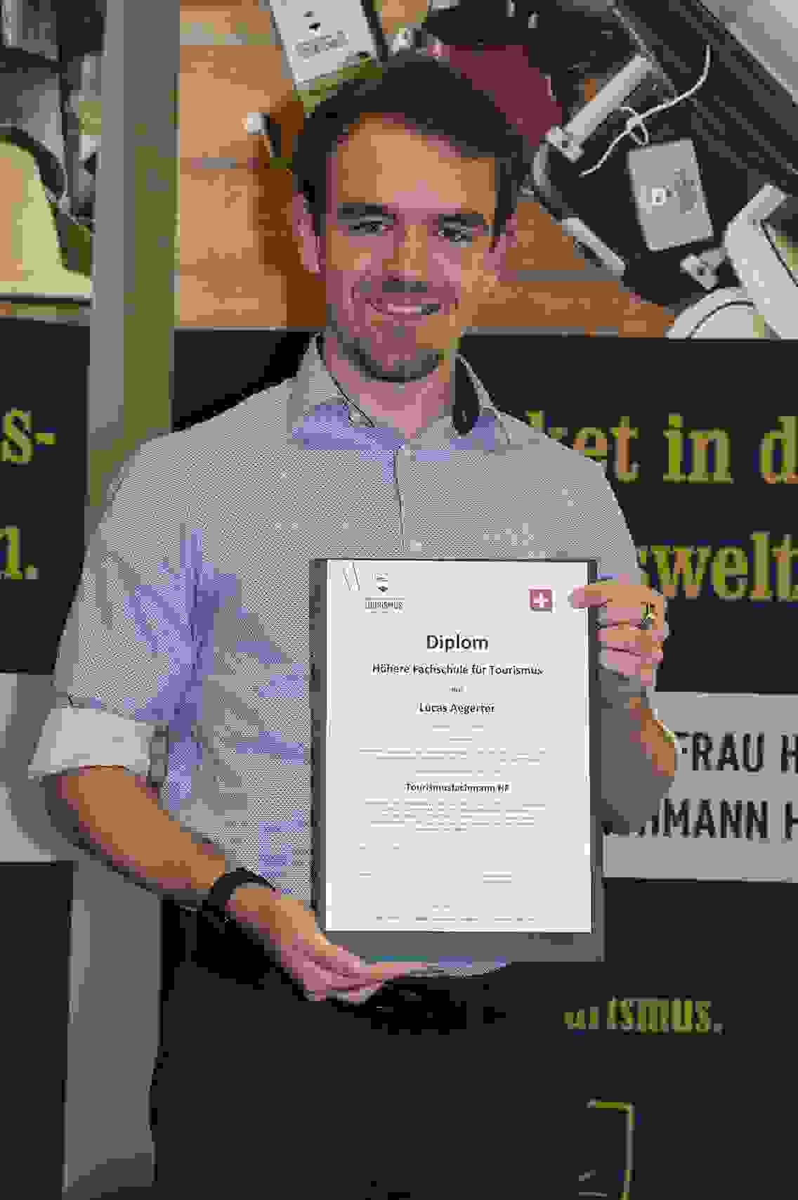 Zoom: Diplomfeier TFBO 2024