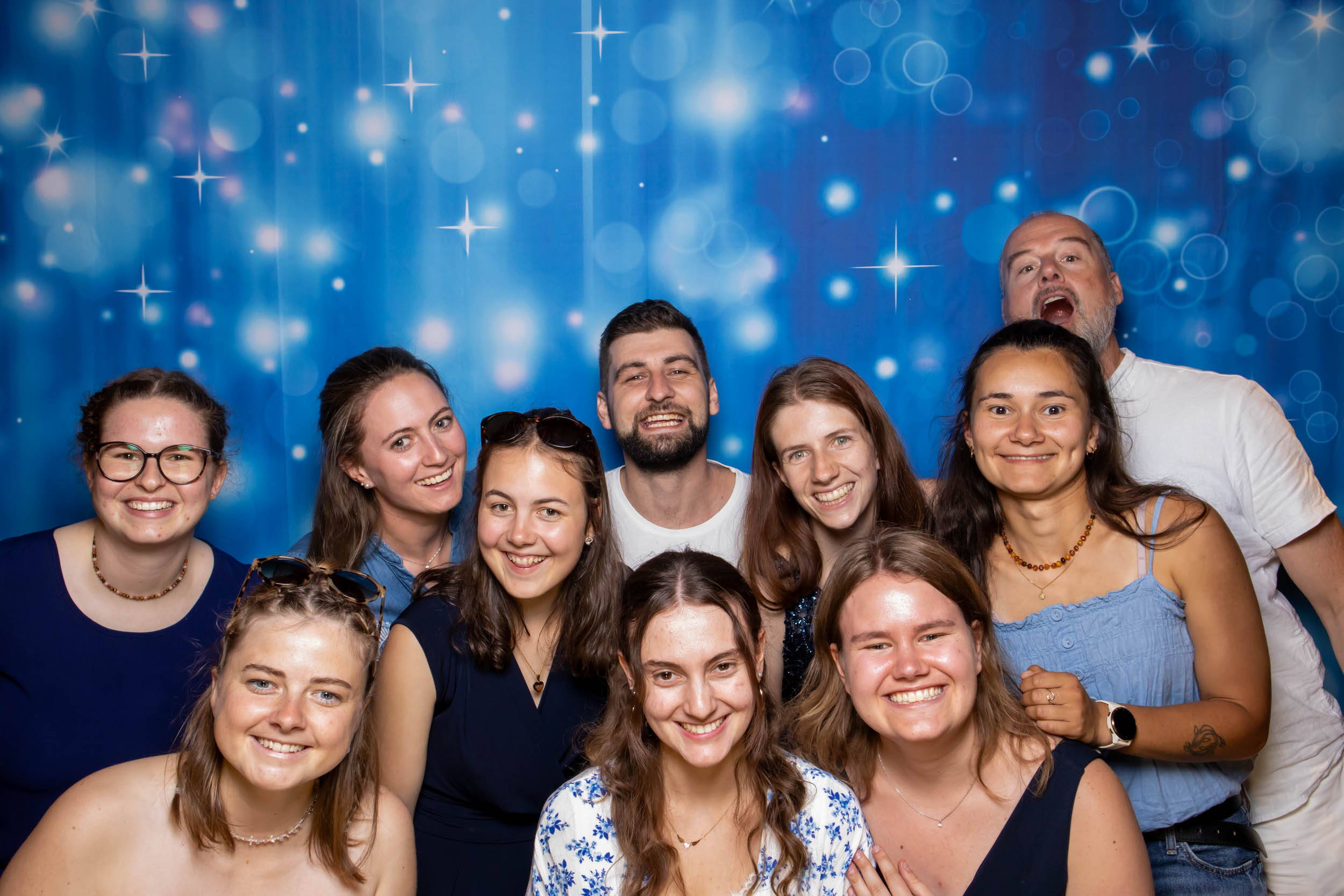 fotoboxschweiz-019.jpg Zoom: fotoboxschweiz-019.jpg