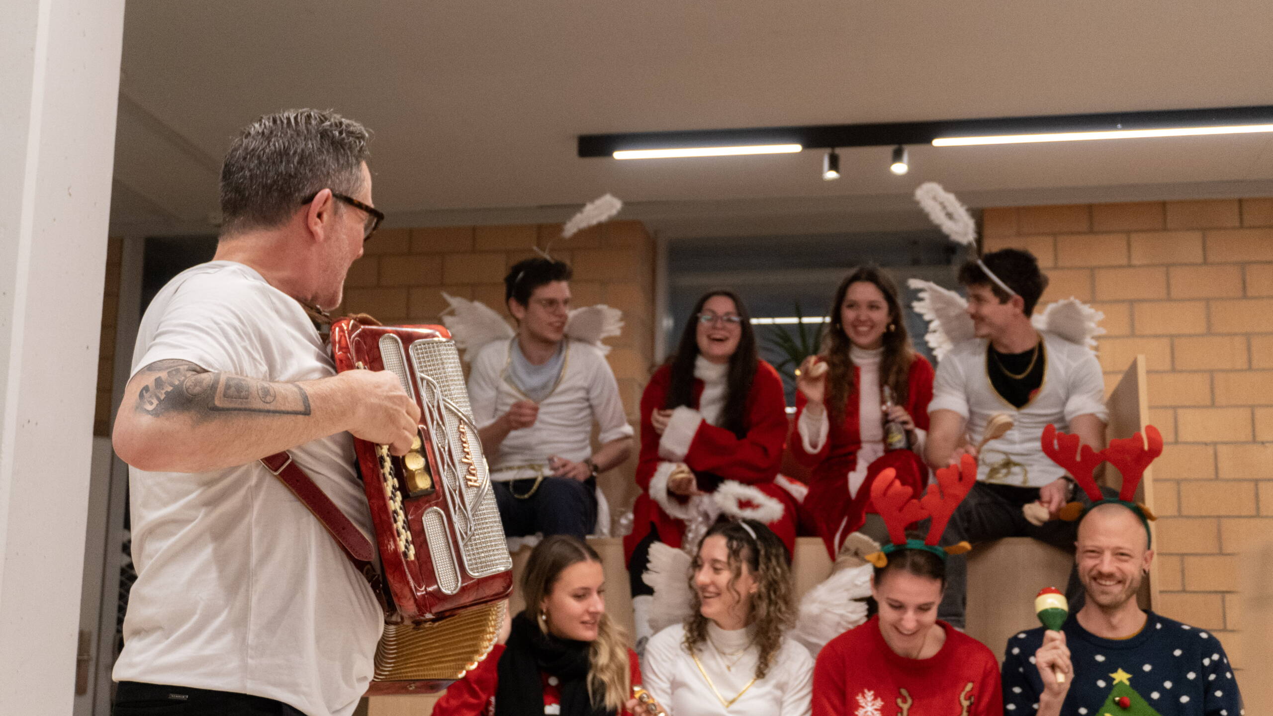 Zoom: Weihnachtsapéro 2025