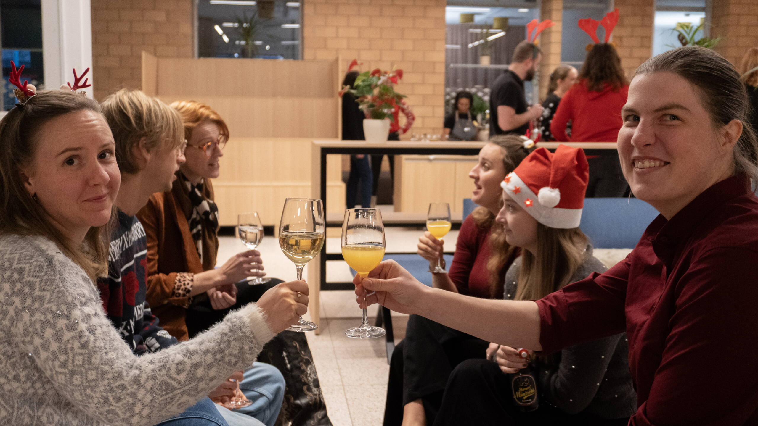 Zoom: Weihnachtsapéro 2025