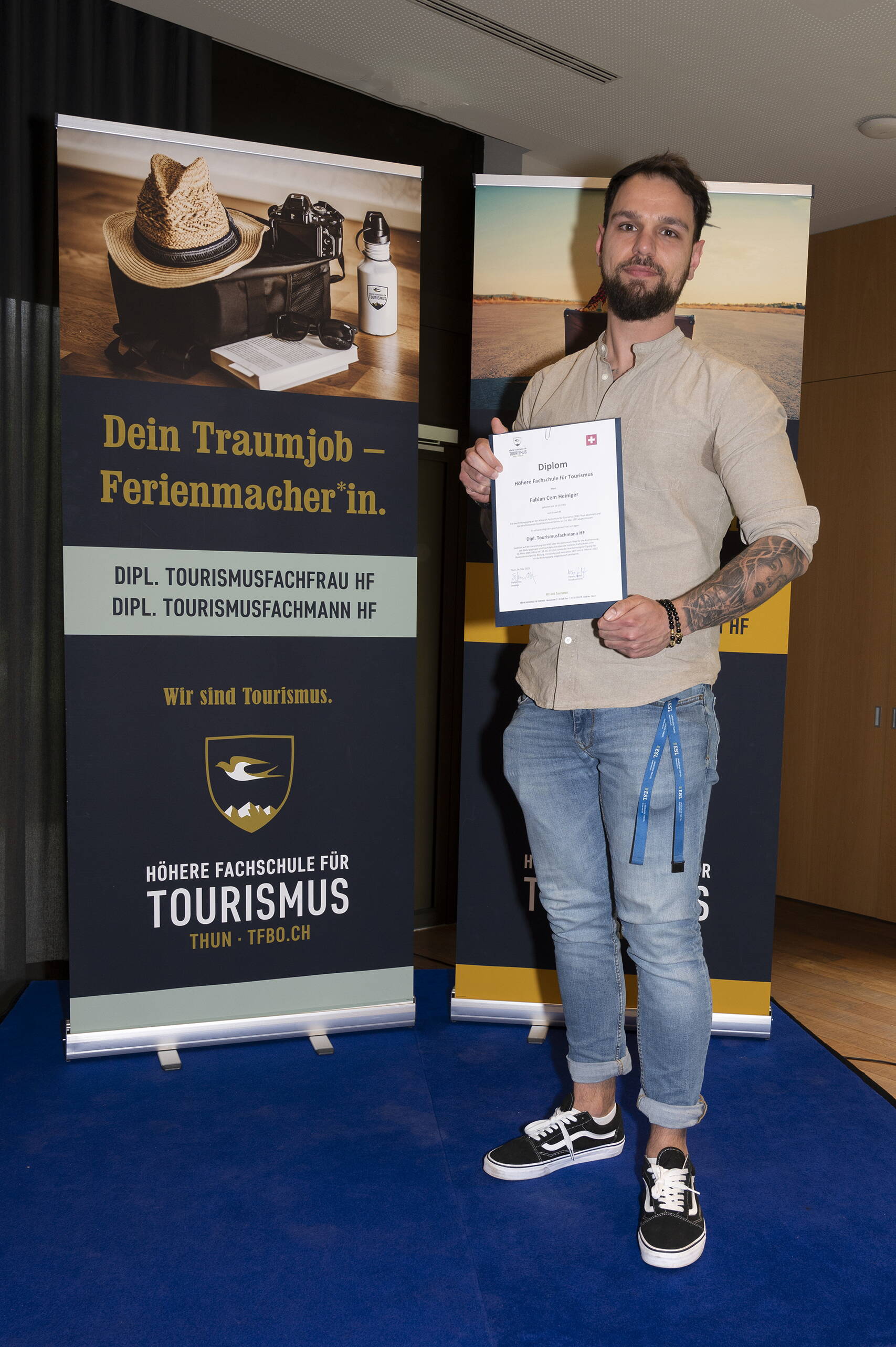 Zoom: Diplomfeier TFBO 2023